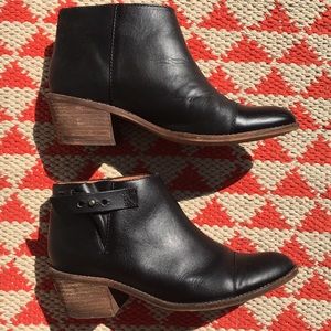 Madewell the Dakota Cutoff Boot